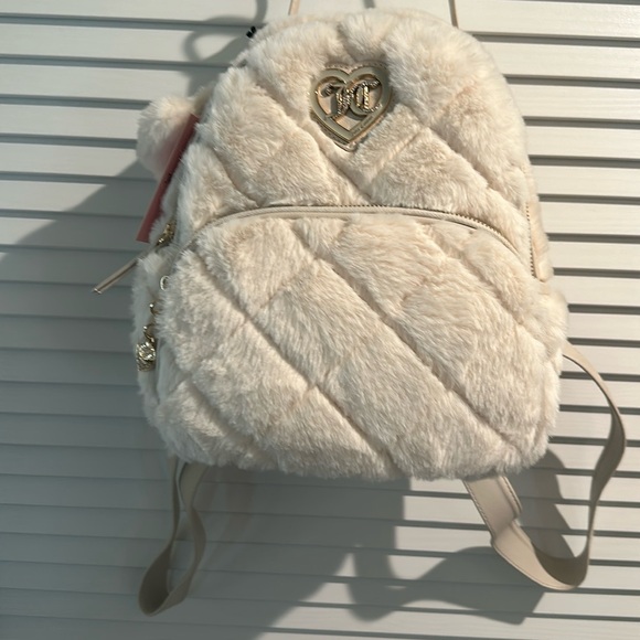 NWT Juicy Couture Winter White Backpack with large front zipper pocket. - Picture 1 of 9